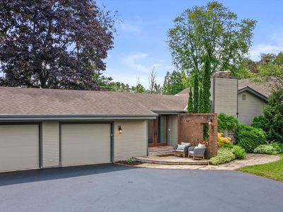 1465 West County Line ROAD