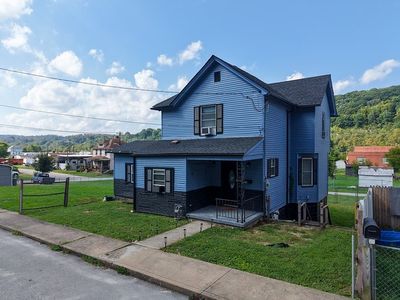 1106 2nd St