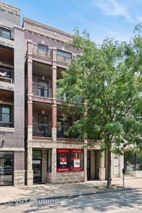 4355 N Lincoln Ave UNIT 4