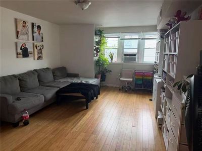19 Emeric Ct