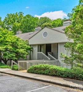 106 Abbey Cir
