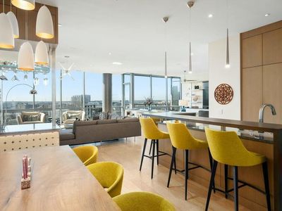 300 W Spring St UNIT 703