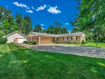 935 S Westchester Park Dr