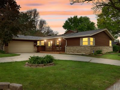 106 Sherwood Dr