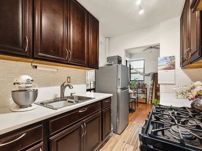 1200 Woodycrest Ave APT 4A