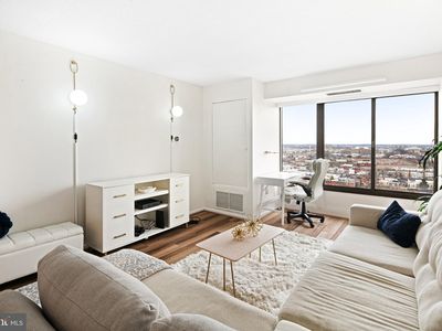 2001 Hamilton St APT 2027