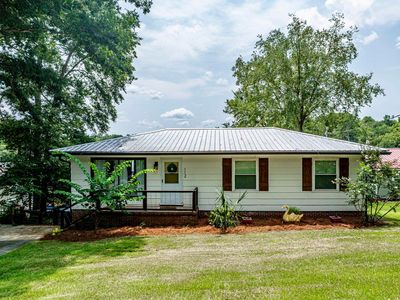 112 Oak Ln