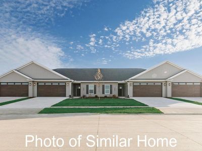 319 E Donahue St #1-3