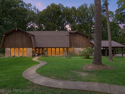 304 Cedar Cir