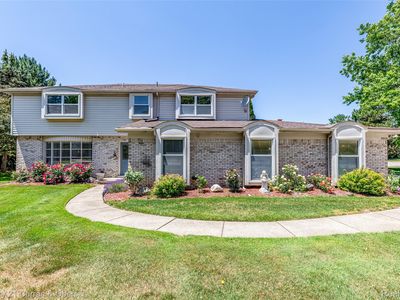 31259 Applewood Ln