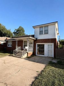 2946 NW 16th St