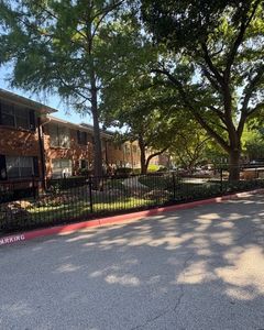 3016 Mahanna Springs Dr APT C