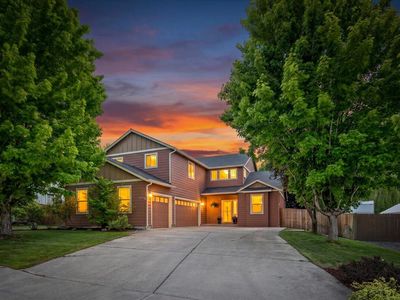 1339 SW Rimrock Way