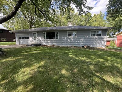 220 Terrace Dr SW