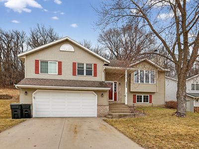 2826 Northern Slopes Ln NE