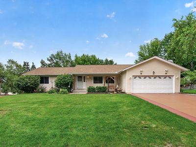 7910 W Park Hills Dr