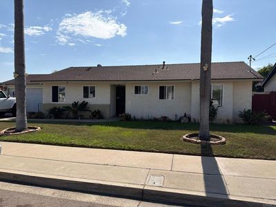 742 Date Ave