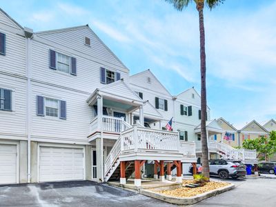 3029 N Roosevelt Blvd APT 11