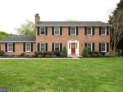 305 Rolling Knoll Dr