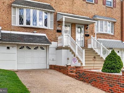 10222 Woburn Pl