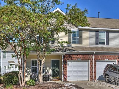 13623 Singleleaf Ln