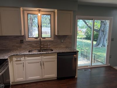 Property at 7505-21 Mile Rd, Utica, MI