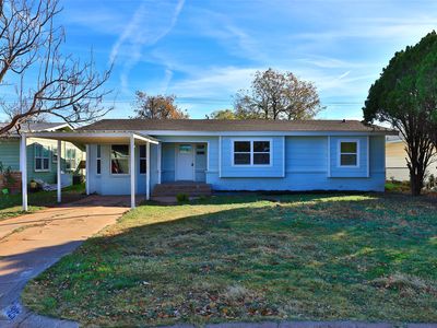 925 S Bowie Dr
