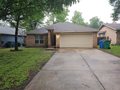 2003 Holly Springs Dr