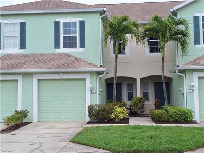 3613 Pine Oak Cir APT 102