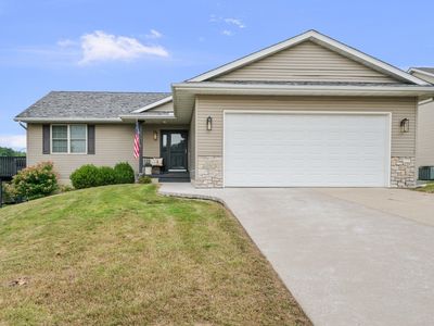 Property at 391 S 8th St, Le Claire, IA