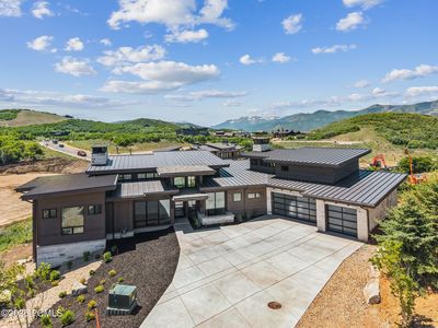 2179 E Adventure Way