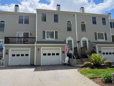 414 N Ln