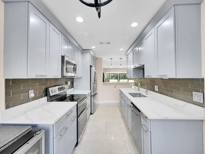 21207 Lago Circle