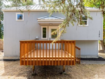 1386 Admirals Drive
