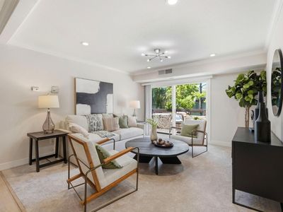 292 Tradewinds Dr APT 4