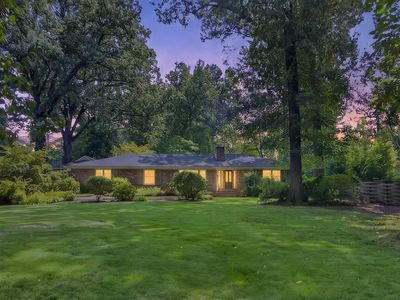 356 Waring Rd