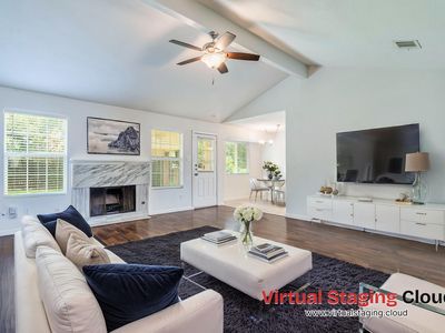 2202 Silver Spur Dr
