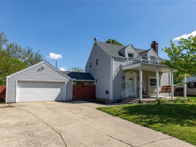 263 N American Blvd