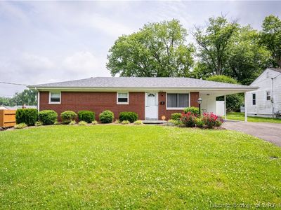 1618 McTavish Drive