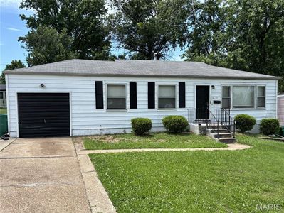 10235 Cabot Dr