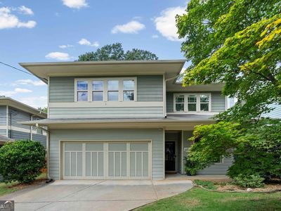 124 Sisson Ave NE