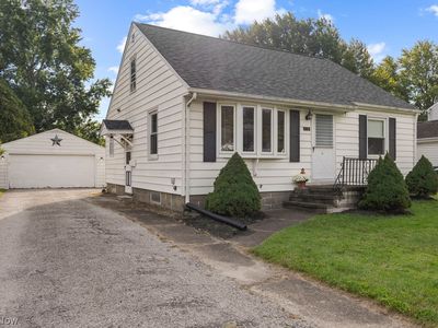 365 Penfield Ave