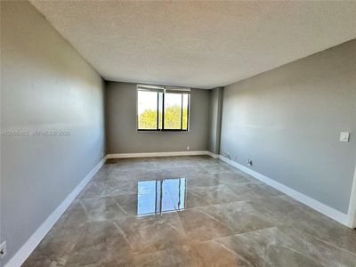 901 Hillcrest Dr APT 315