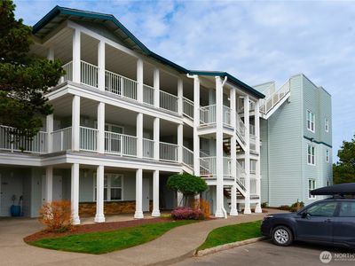 1600 W Ocean Avenue #1227