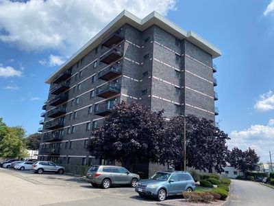 500 Washington St APT 403