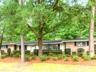 108 Llewelyn Dr W