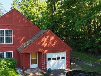 Property at 1 Southwest Way, Albany, NY