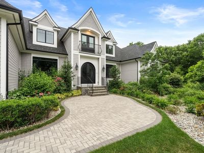 18 Keeney Pond Rd
