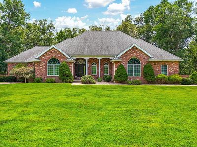 32 Woodland Trail Dr