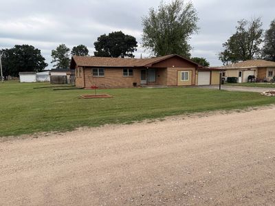 Property at 532 W 4th Ave, Saint John, KS